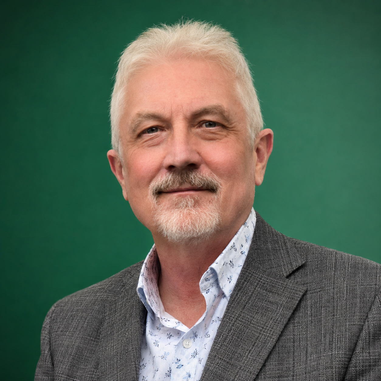 Cornelius Greyling headshot